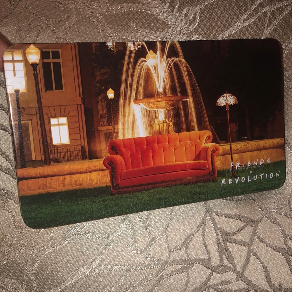 Friends Eyeshadow Pallet makeup revolution